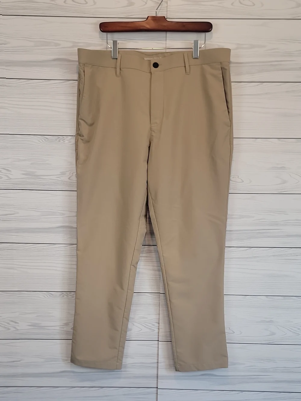 Banana Republic Men's Utility Stretch Chinos - Light Tan Size 36